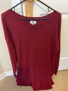 Old Navy Women's Maroon Crewneck Sweater